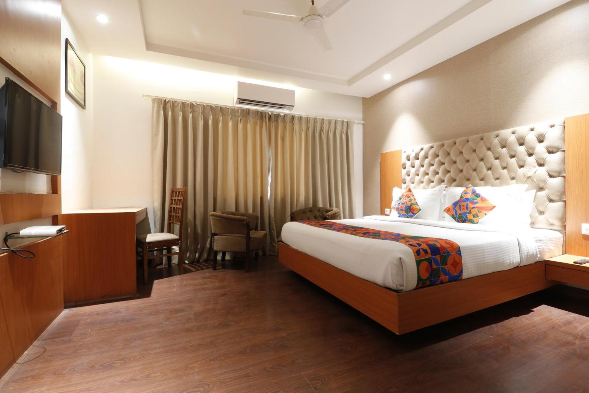 Hotel Yatri ناغبور المظهر الخارجي الصورة