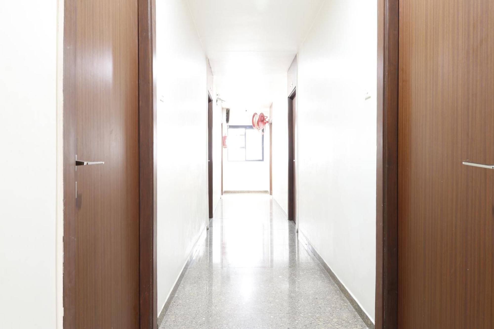 Hotel Yatri ناغبور المظهر الخارجي الصورة