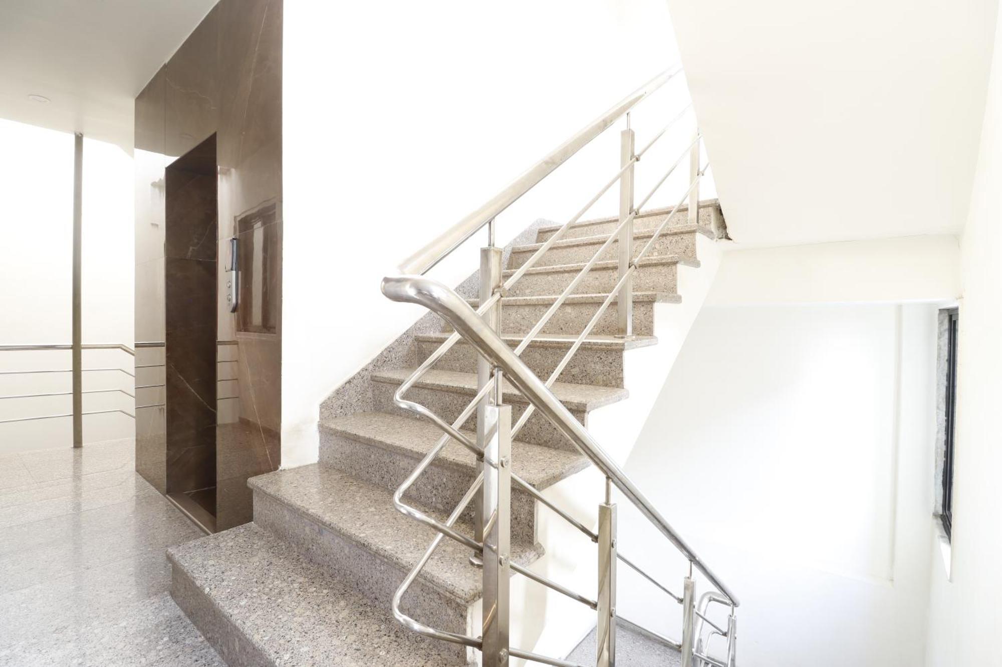 Hotel Yatri ناغبور المظهر الخارجي الصورة